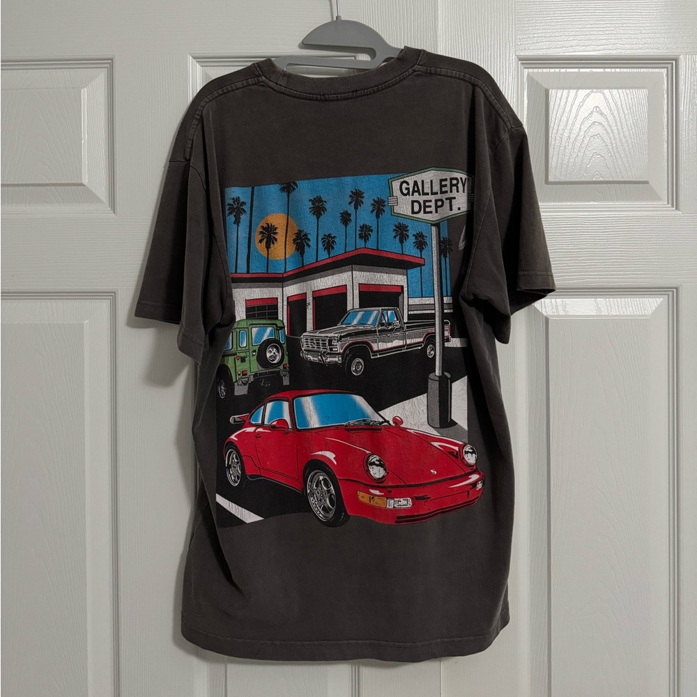 Gallery dept drive in tshirt, Size M